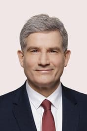 Porträt von Metin Hakverdi
