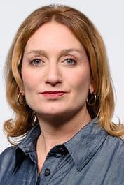 Porträt von Caren Lay