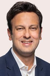 Porträt von Parsa Marvi