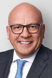 Porträt von Alexander Throm