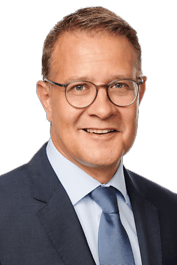 Porträt von Adrian Grasse